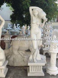 Tượng cô gái nghệ thuật