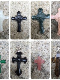 Mặt dây chuyền đá thiên nhiên