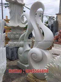 Điêu khắc tượng đá tại non nước