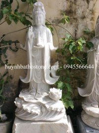 Tượng Bồ Tát Quán Thế Âm