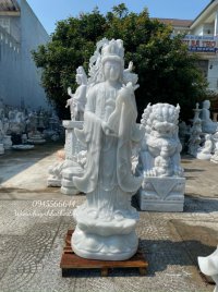 Tượng Đại Thế Chí Bồ Tát cao 1,9m.