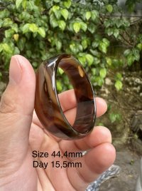 Vòng mã não bé đeo 