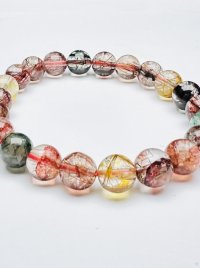 Vòng tay thạch anh tóc tam tài 8,6li trong, đẹp.