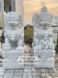 Tượng kỳ lân bằng đá cao 1,5m