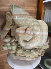 Tượng cá đá ngọc 42cm