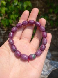 Vòng tay lu ruby tím thiên nhiên đẹp 