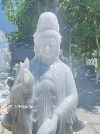 Tượng Quan âm đứng cao 1,8m